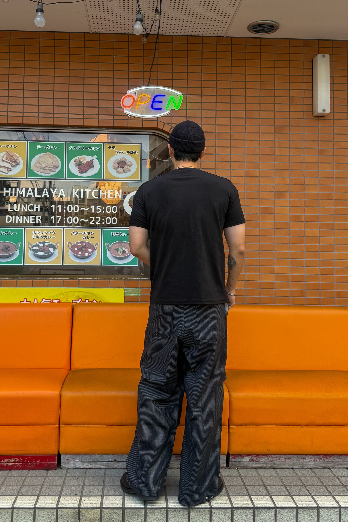 韓国ファッション　メンズファッション　ストリート系　クロップドＴシャツ　クロップＴシャツ　ハーフＴシャツ　夏コーデ