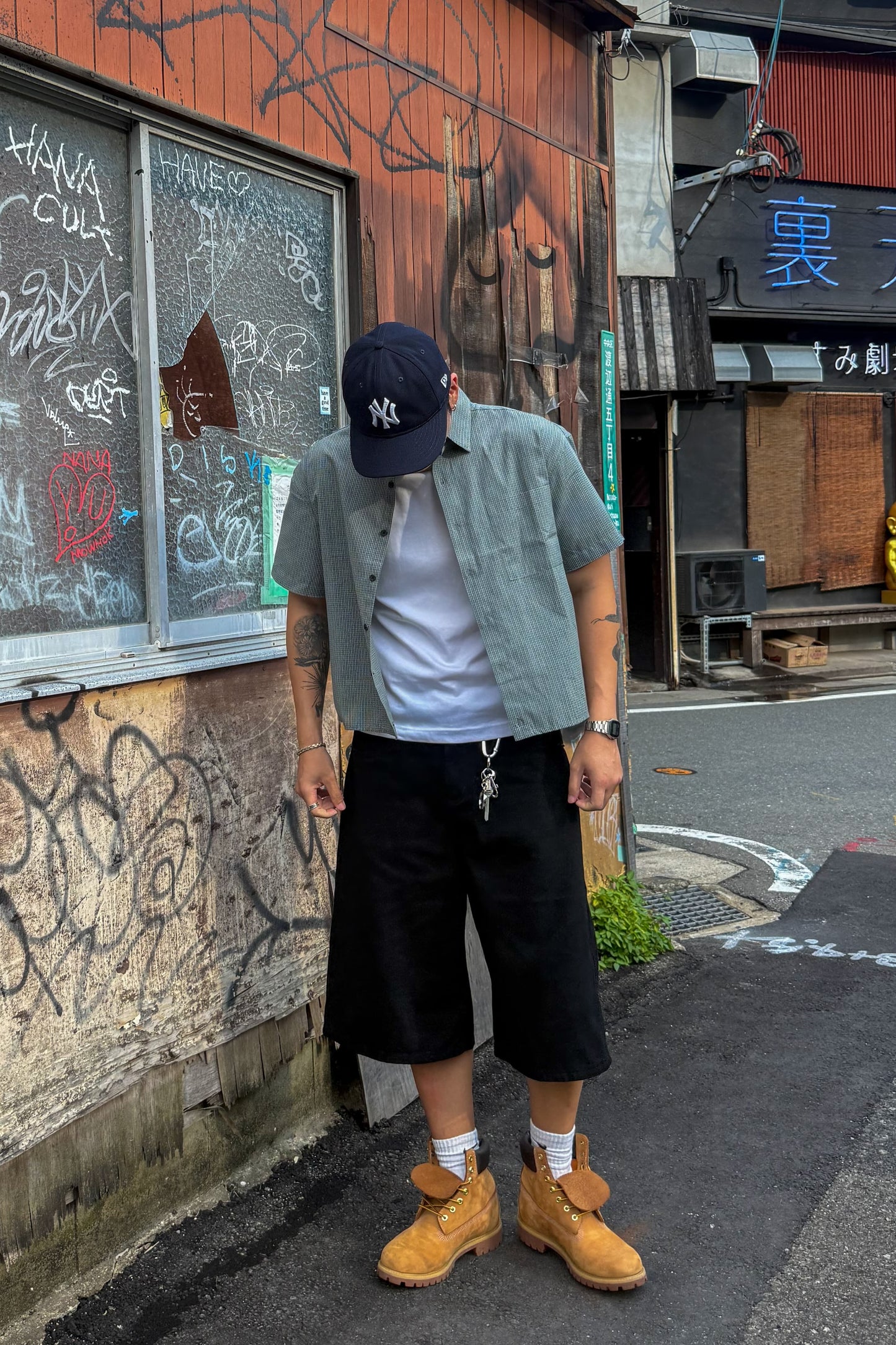 韓国ファッションメンズ　メンズファッション　ストリート系　ワイドハーフパンツ　ショーツ　ワイドショーツ　ジョーツ