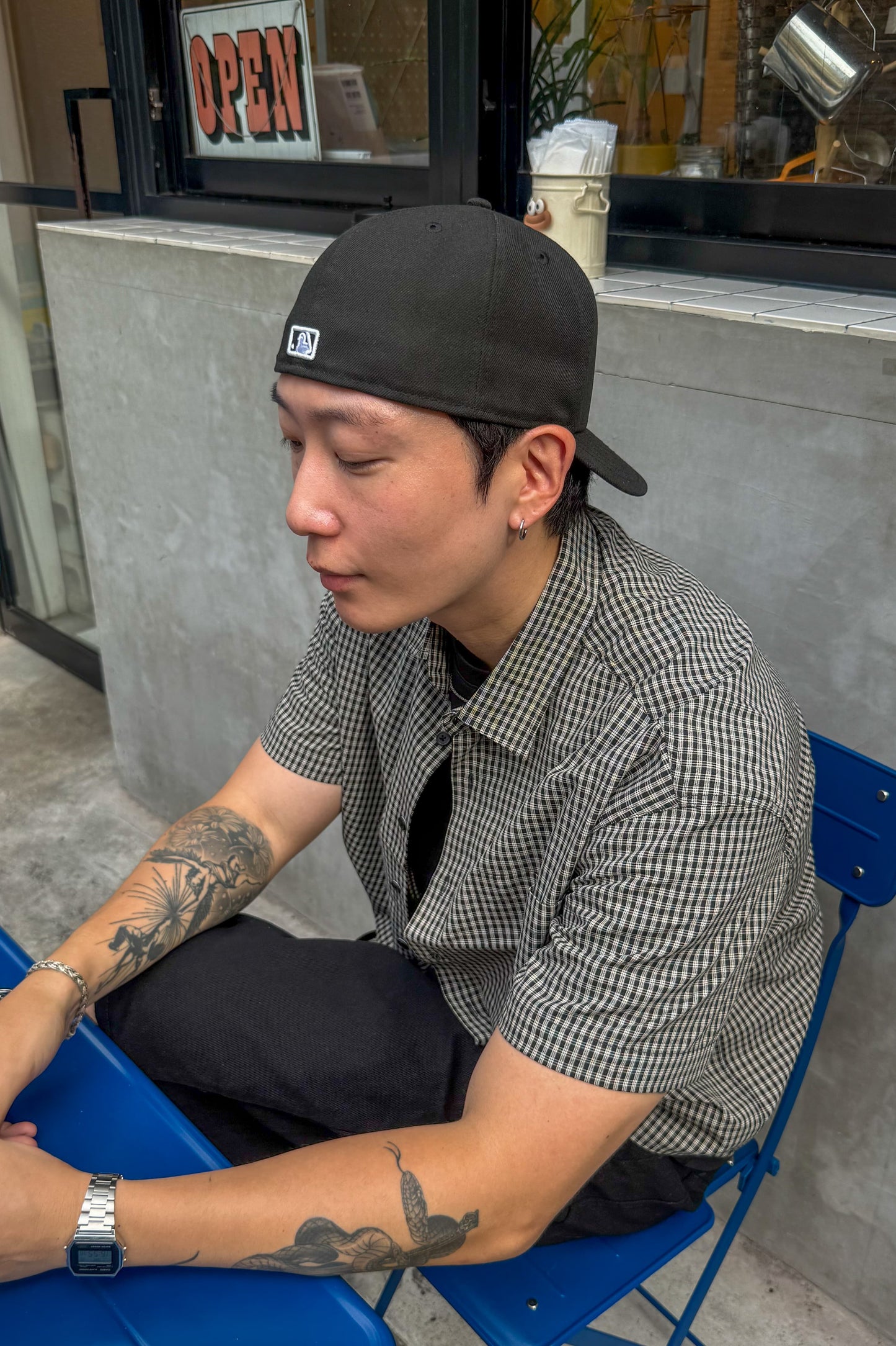 韓国ストリート　韓国メンズストリート　韓国メンズコーデ　ストリートコーデ　夏コーデ　クロップドシャツ