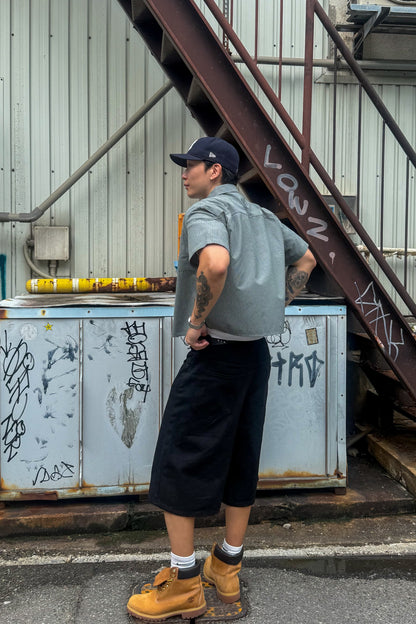 韓国ストリート　韓国メンズストリート　韓国メンズコーデ　ストリートコーデ　夏コーデ　クロップドシャツ