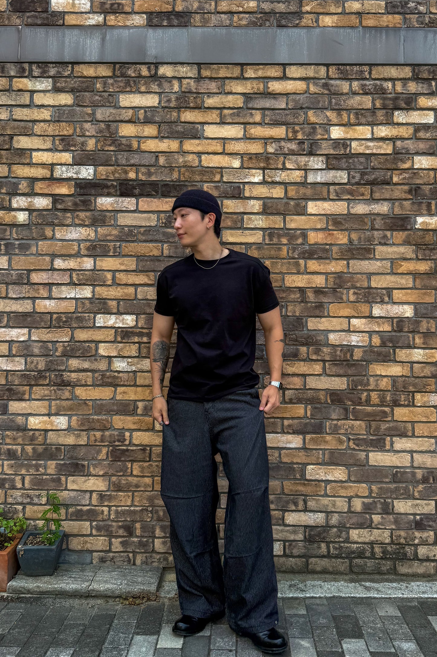 韓国ファッション　メンズファッション　ストリート系　クロップドＴシャツ　クロップＴシャツ　ハーフＴシャツ　夏コーデ